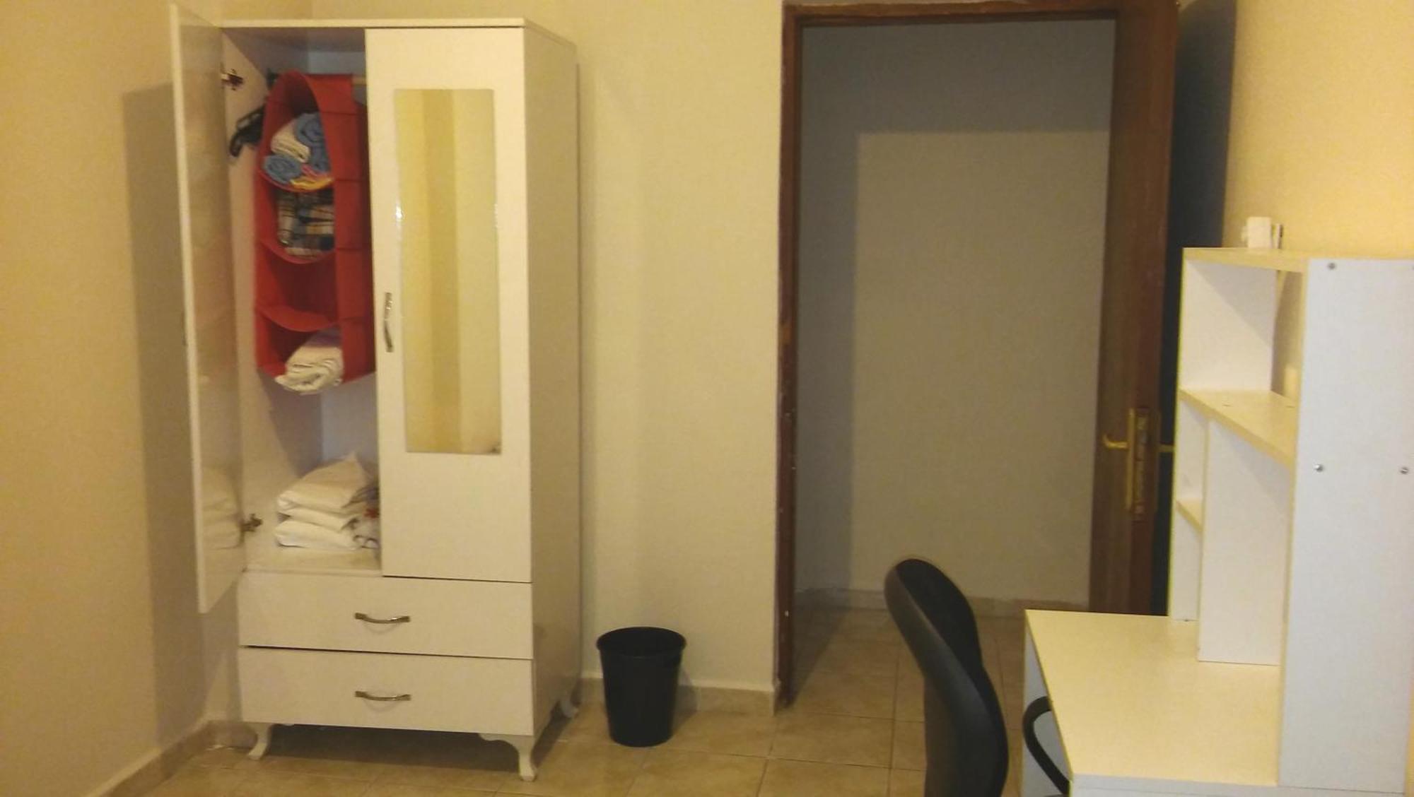 אלאניה Palm Beach Cleopatra House, Beautiful Private Apartment Just 300 Meters To Cleopatra Beach 14 With Umbrellas, Bikes And Many Extras Included! מראה חיצוני תמונה